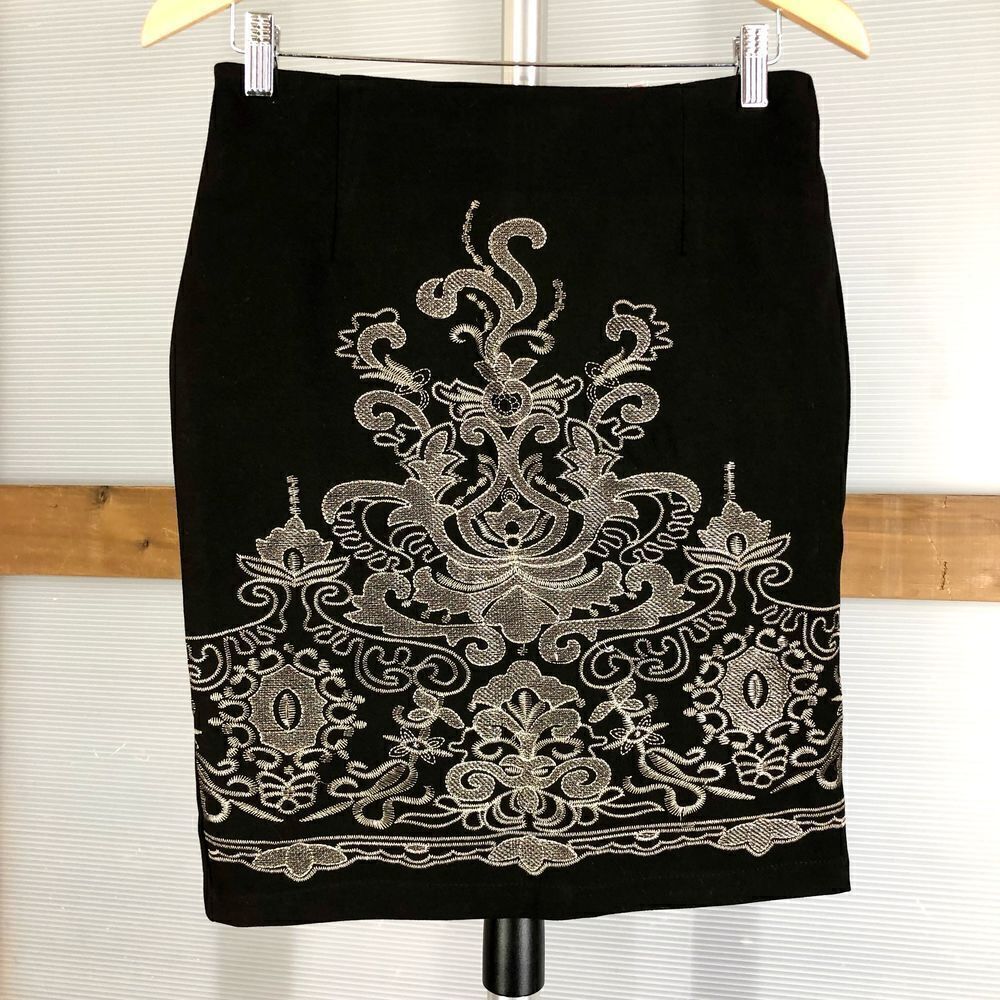 SWEEWE PARIS Black Gold Embroidery Lined Pencil Skirt Sz S‎